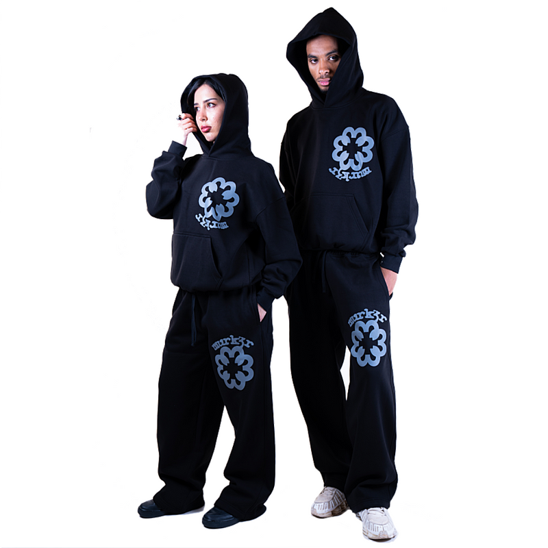 BLACK JUMBO SWEATS